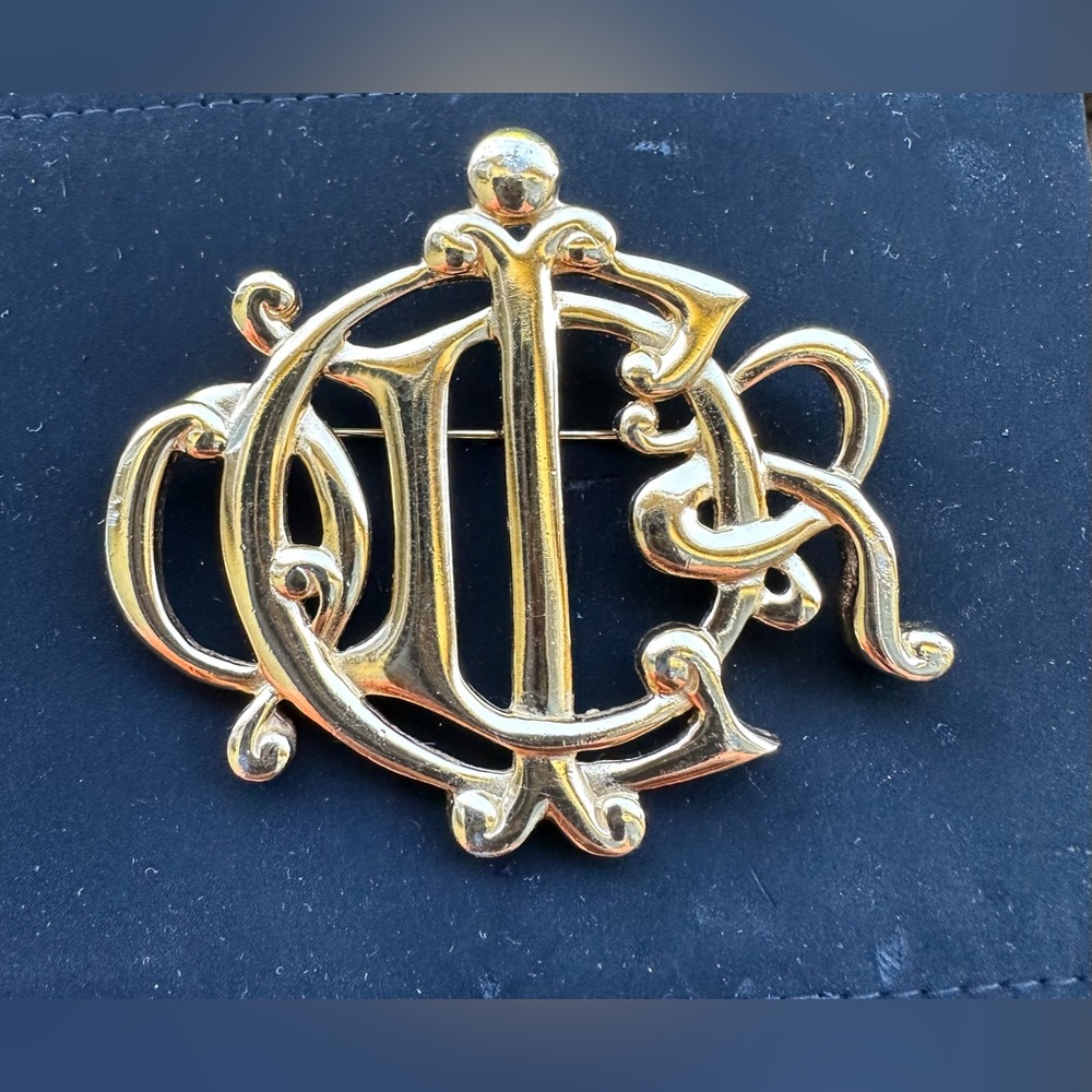 Genuine vintage CHRISTIAN DIOR intertwined logo crest brooch pin gold Authentic - Picture 3 of 14